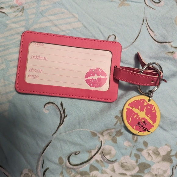 Betsy Johnson Luggage Tag - Picture 2 of 2